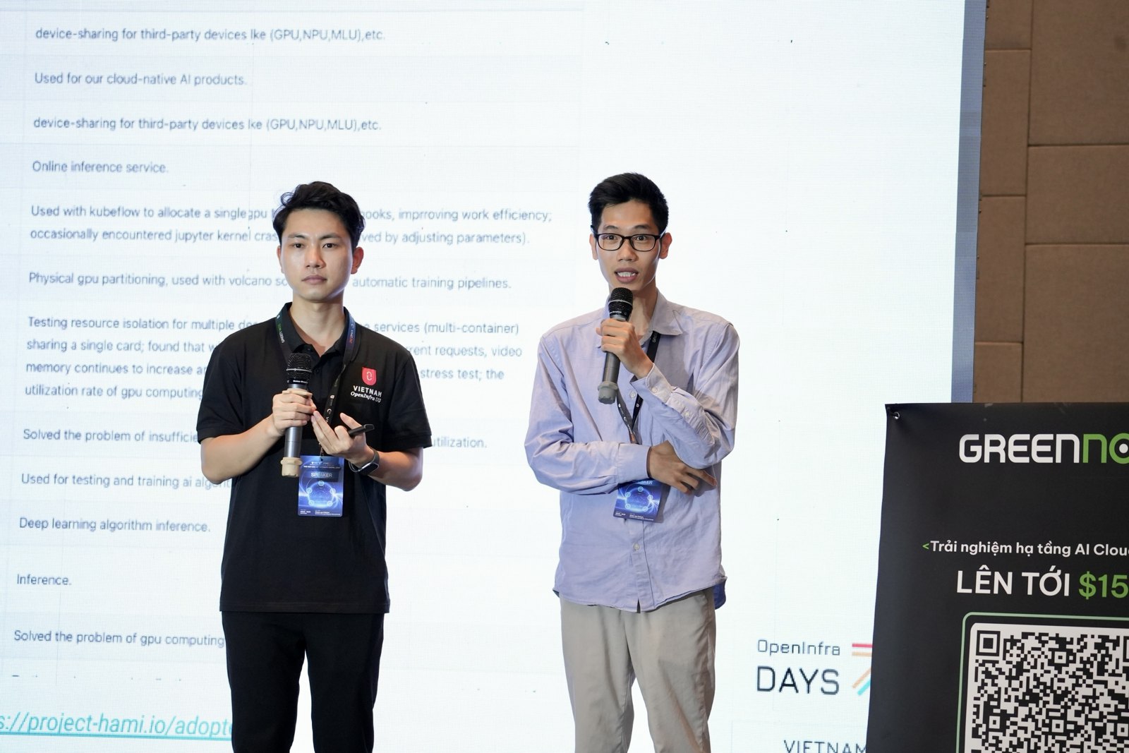Minh Tu Nho and me taking questions